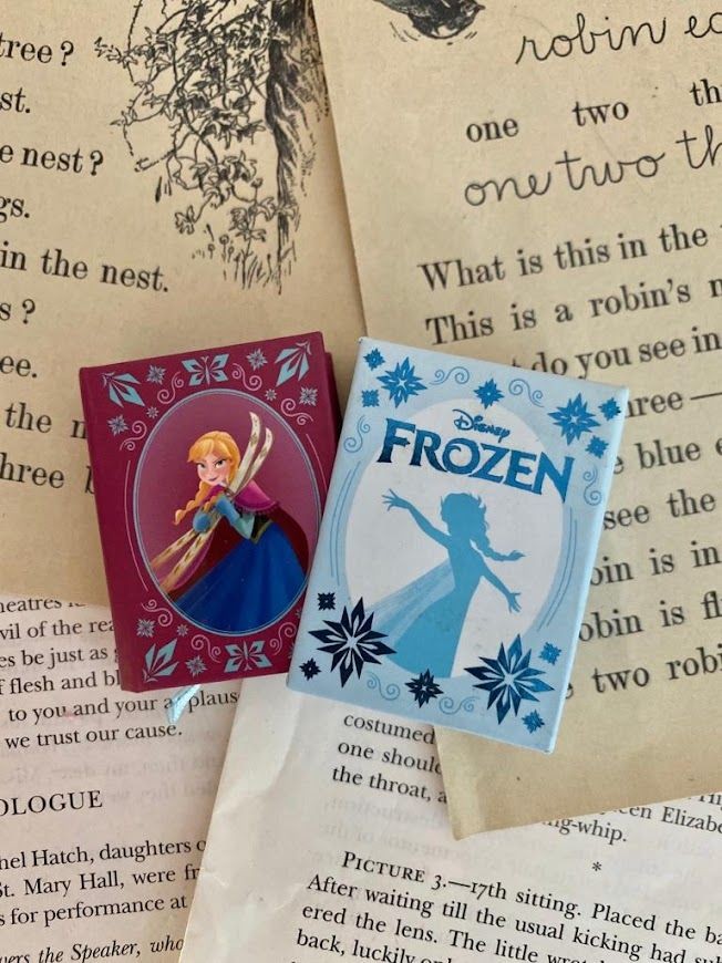 Miniature Book - Frozen