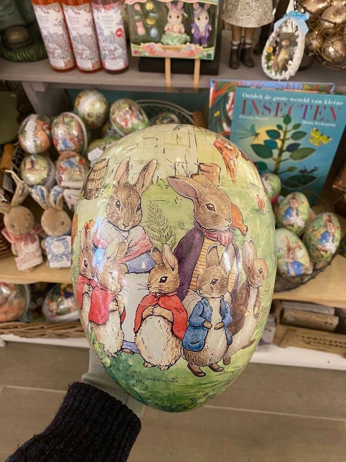Groot Paasei Peter Rabbit Family