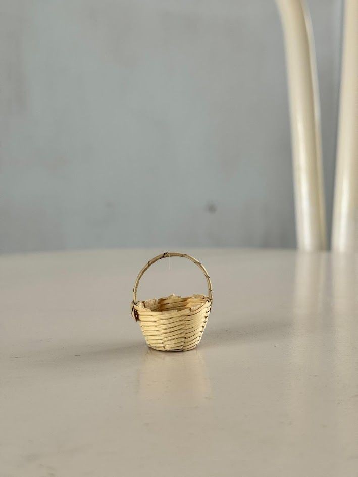 Miniatuur - Rietenmandje Licht